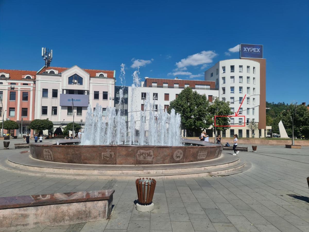Tuzla Trg - Tuzla Square Apartamento Exterior foto